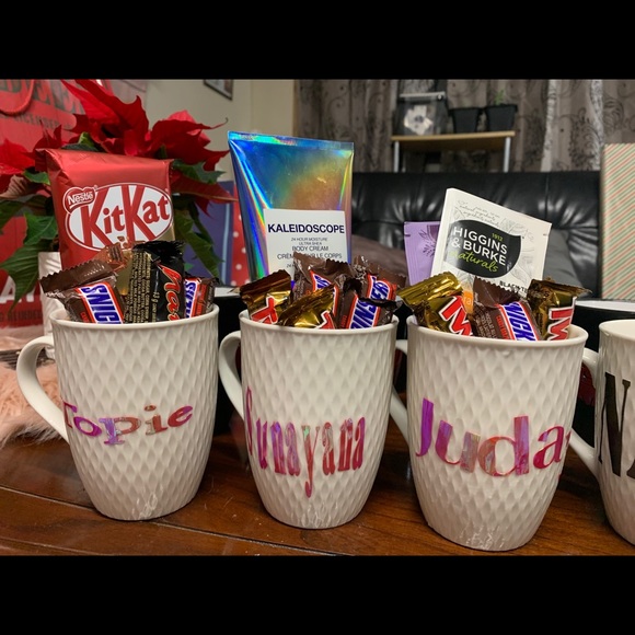 Custom gift sets - Picture 2 of 16